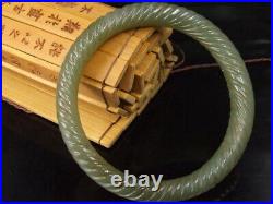 18922 Antique Chinese Nephrite Celadon-HETIAN-JADE Statues Twisted wire bracelet