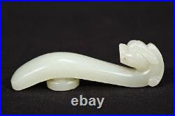 ANTIQUE CHINESE CARVED celadon nephrite jade belt hook BUCKLE with dragon Hetian