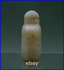 Antique Chinese Snuff Bottle In Pale Celadon Jade