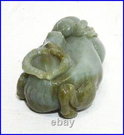 Nice Hand Carved Chinese Celadon Jade Table Ornament
