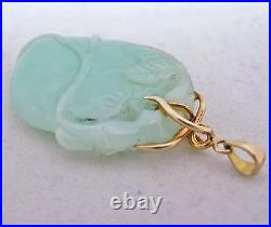 Vintage 2.3 Chinese 14K Gold & Carved Celadon Green JADEITE Jade Peach Pendant